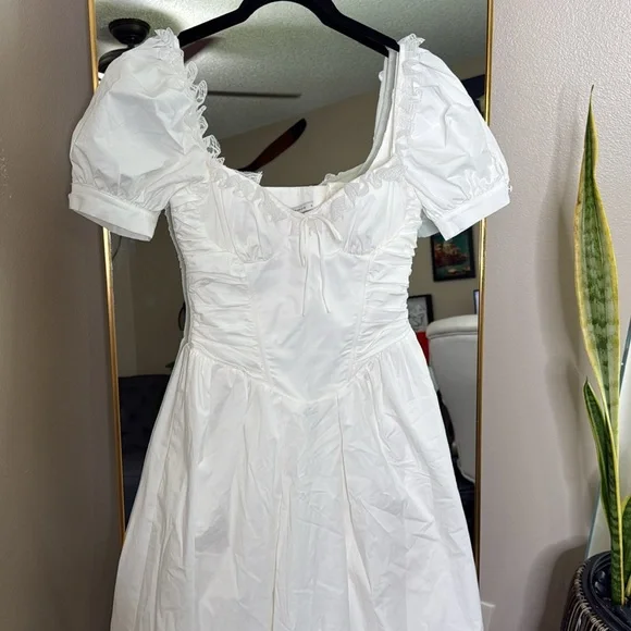 House of CB 'Lulabell' White Stretch Cotton Puff Sleeve Midi Dress NWOT - Picture 5 of 7